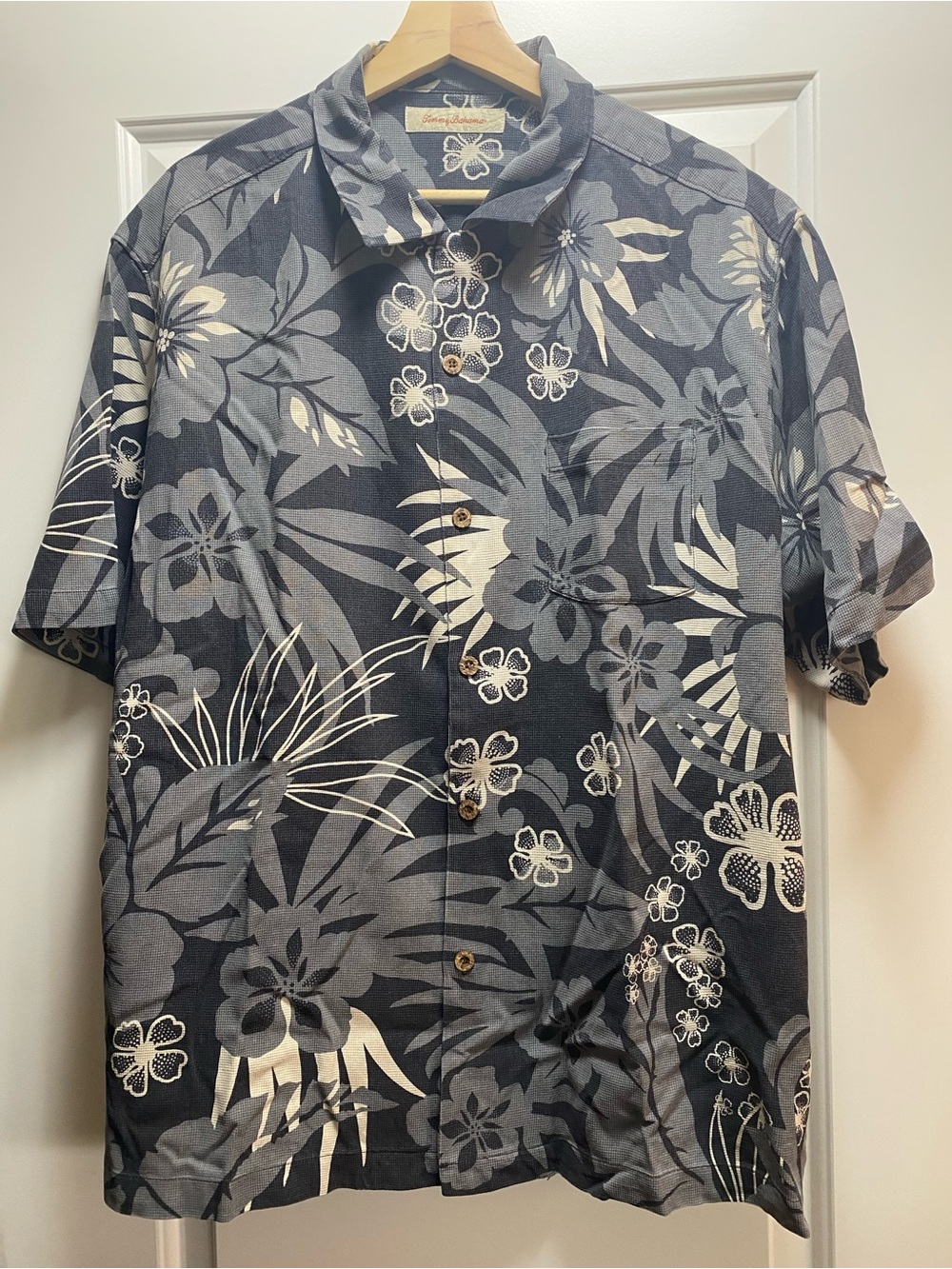 Tommy Bahama Grey Tropical Short Sleeve Shirt 100% Silk XL